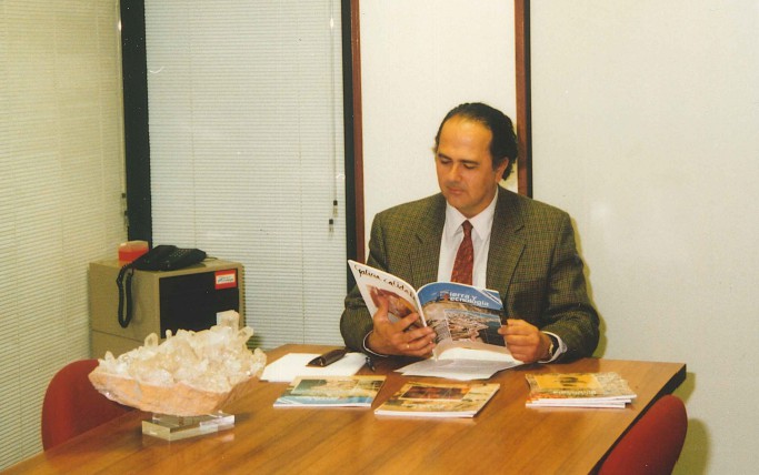 Manuel Rolandí Sánchez-Solís. Director de Tierra y Tecnología del 1991 a 1996.